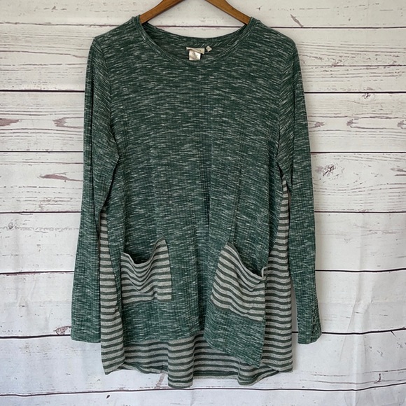 LOGO by Lori Goldstein Space Dye Knit Top Pockets